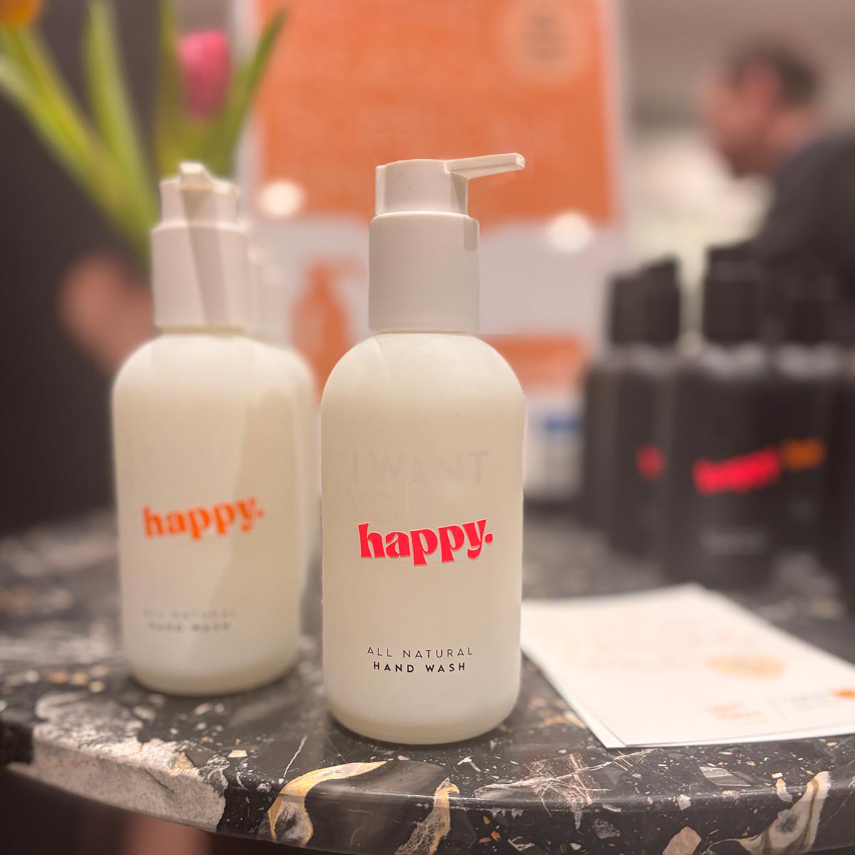 i-want-you-naked-happy-soap-handseife-pink-250ml-vegan image 4