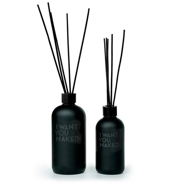 i-want-you-naked-good-karma-raumduft-duftst-bchen-250ml image 1