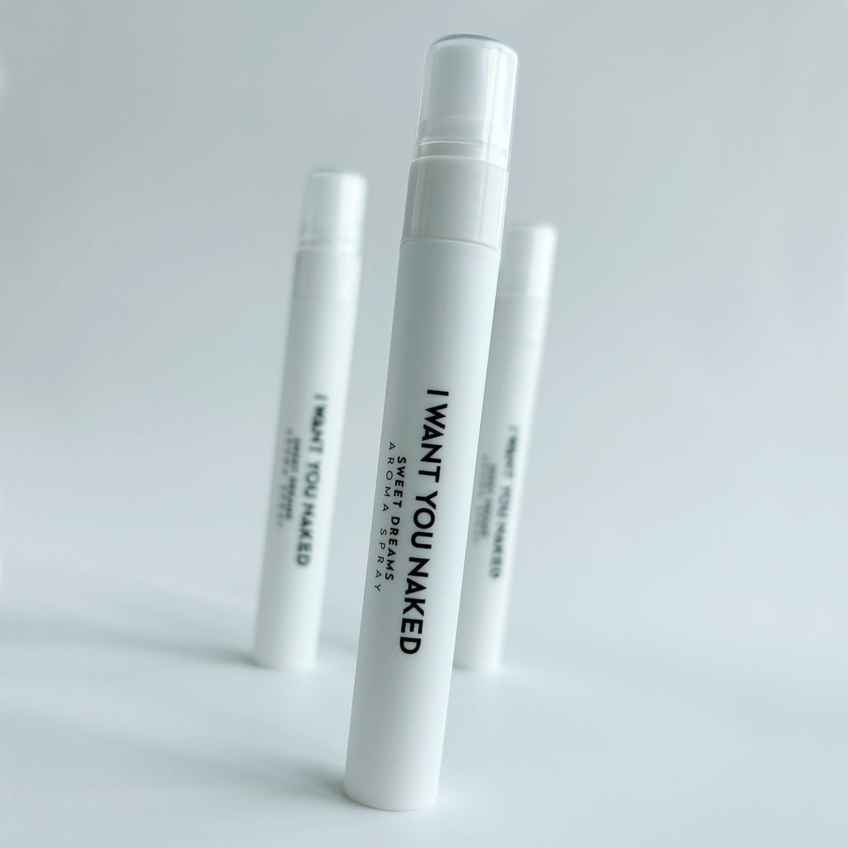 i-want-you-naked-sweet-dreams-aroma-spray-kissenspray-10-ml image 1